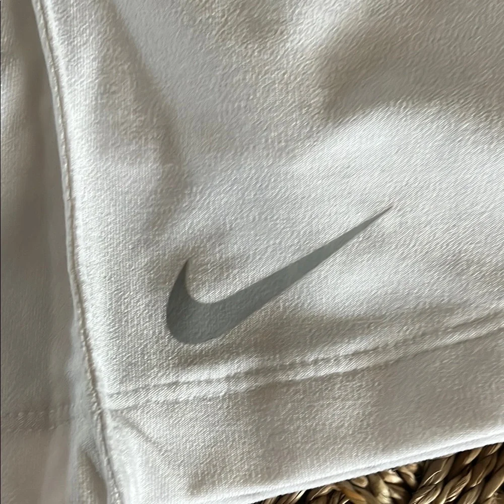 Nike Women's Bright Coral and White Skorts - Picture 4 of 10